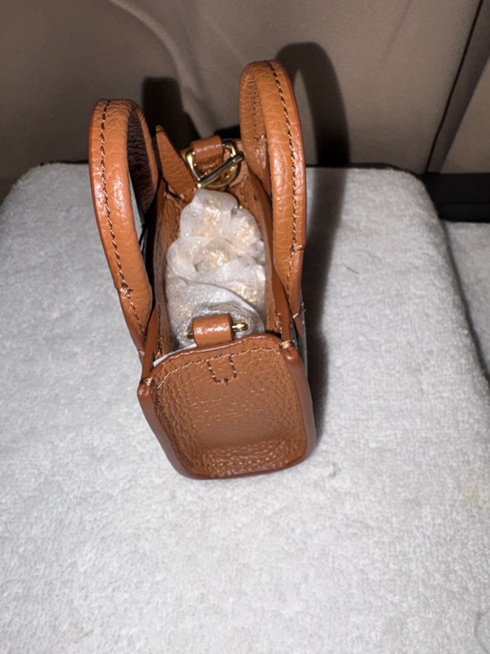 Marc Jacobs Nano Leather Tote Bag Chain Crossbody Cotton, Navy, Carmel - Picture 7 of 8